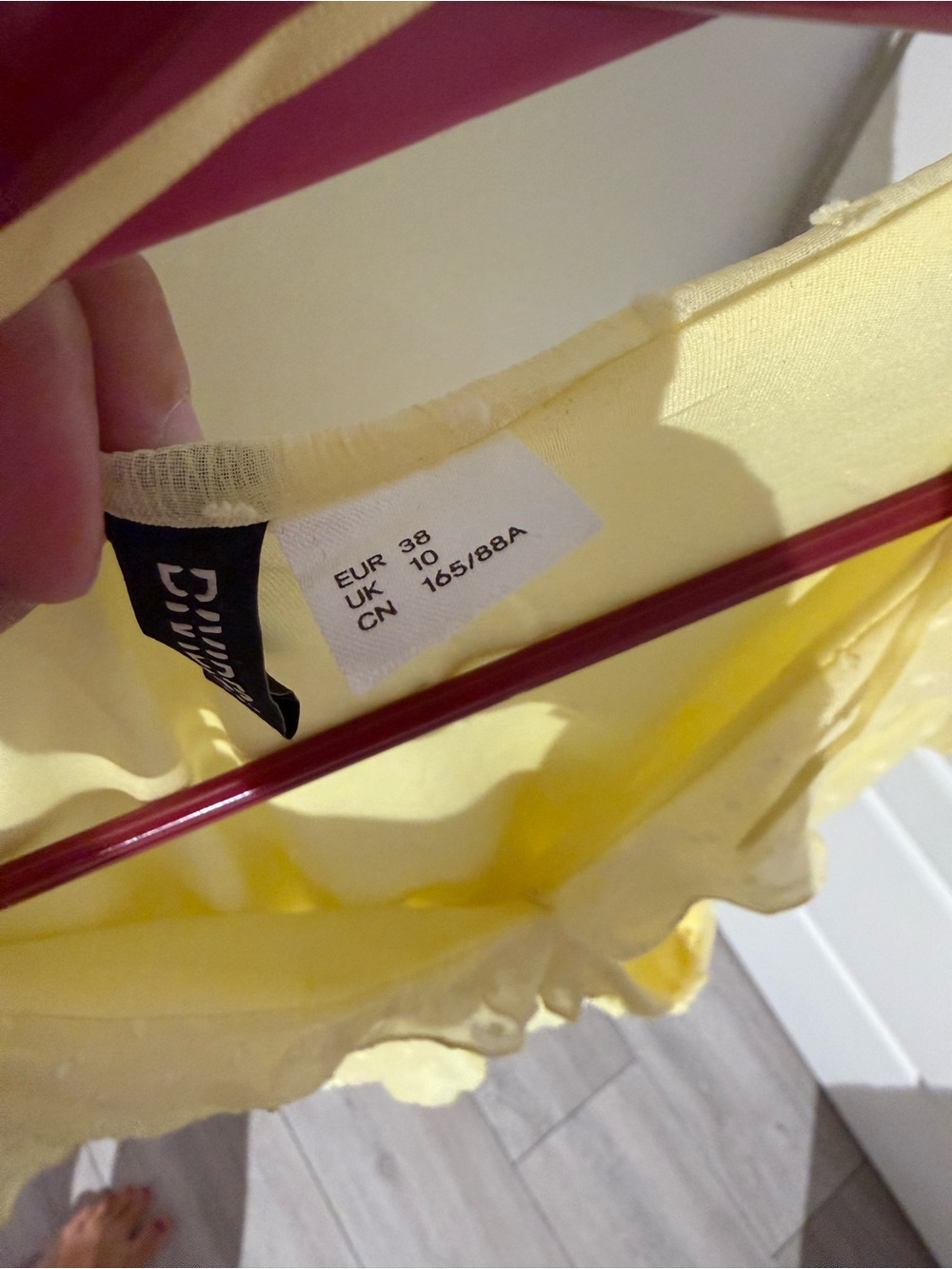 Divided Light Yellow Ruffled V-Neck Tunic - Picture 3 of 4